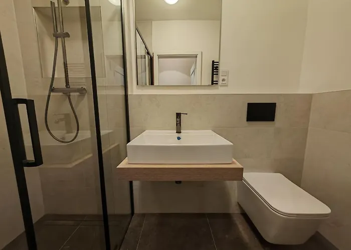 Apartament Quiet In Hip Zizkov Praga